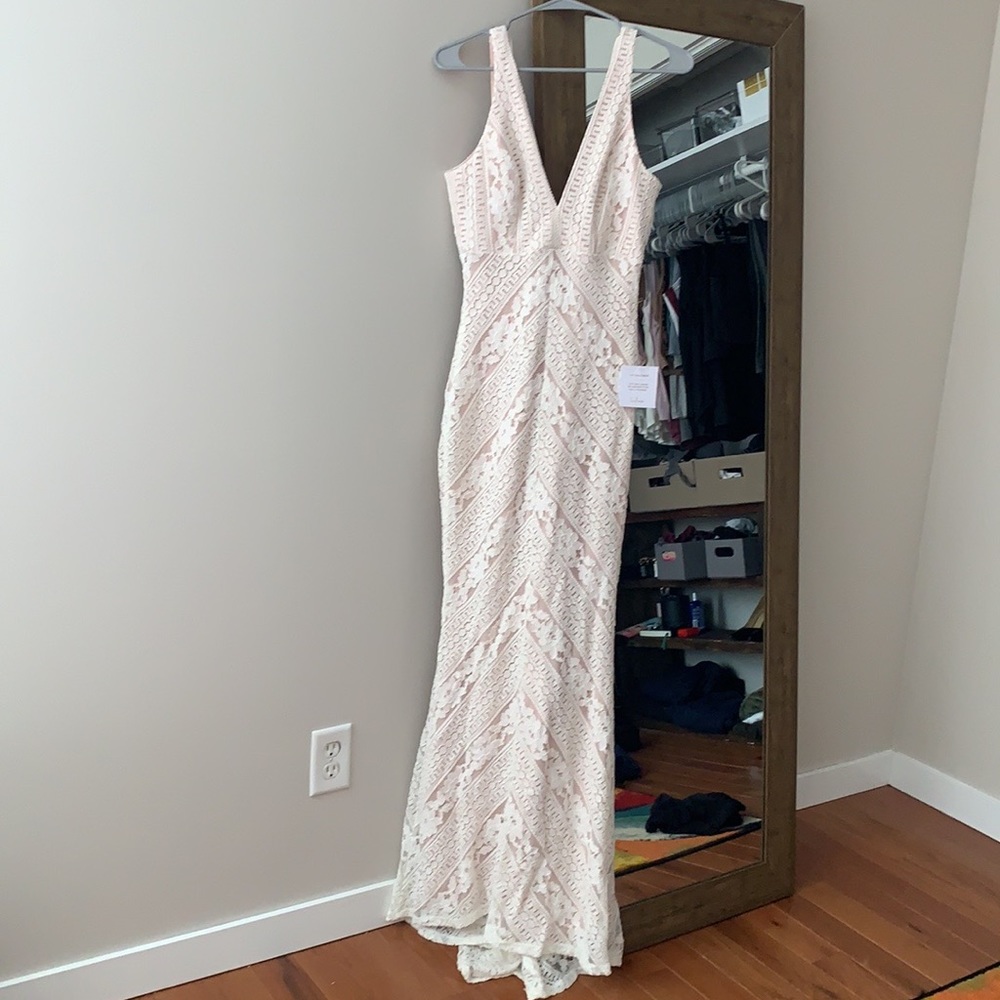 White lace wedding dress